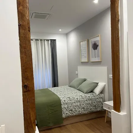 Apartamentos Gravina Madrid Extérieur photo