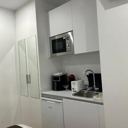 Apartamentos Gravina Madrid Extérieur photo