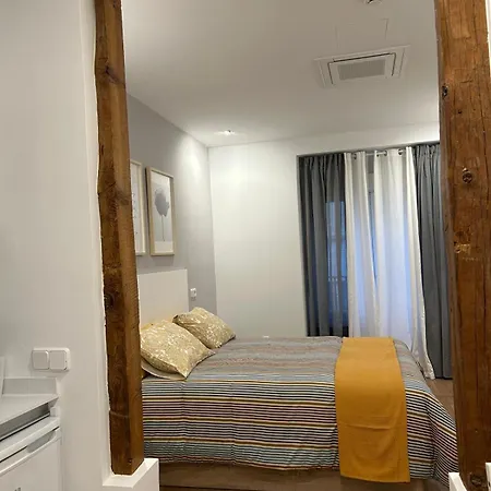 Apartamentos Gravina Madrid Extérieur photo